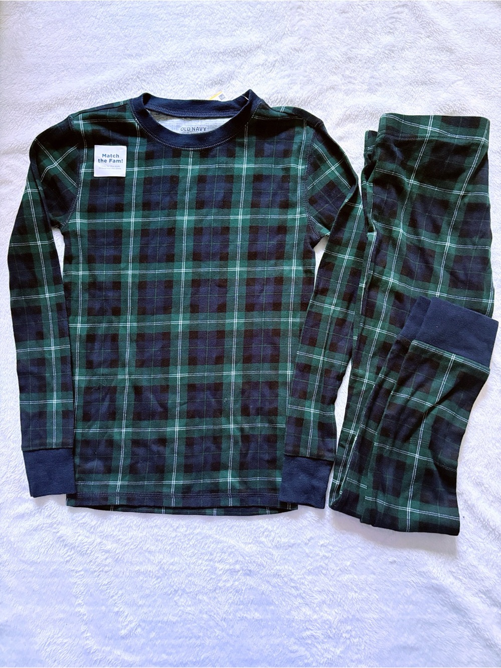 Old Navy Kids Navy and Green Plaid Long-Sleeve Pajama Set